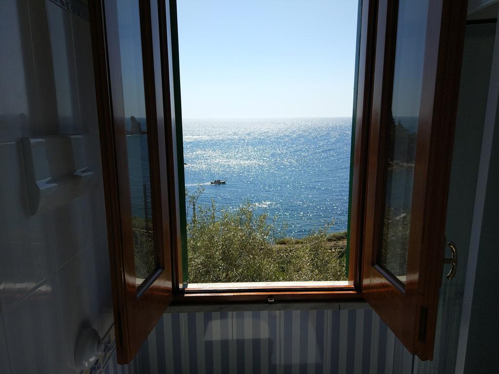 Isola Bella - Rooms Il Pescatore Taormina Exterior photo